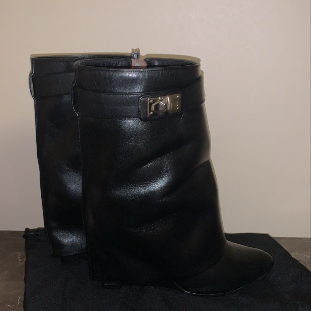 8 n half black Givenchy lock shark boots I also put soles on bottom for nonslip